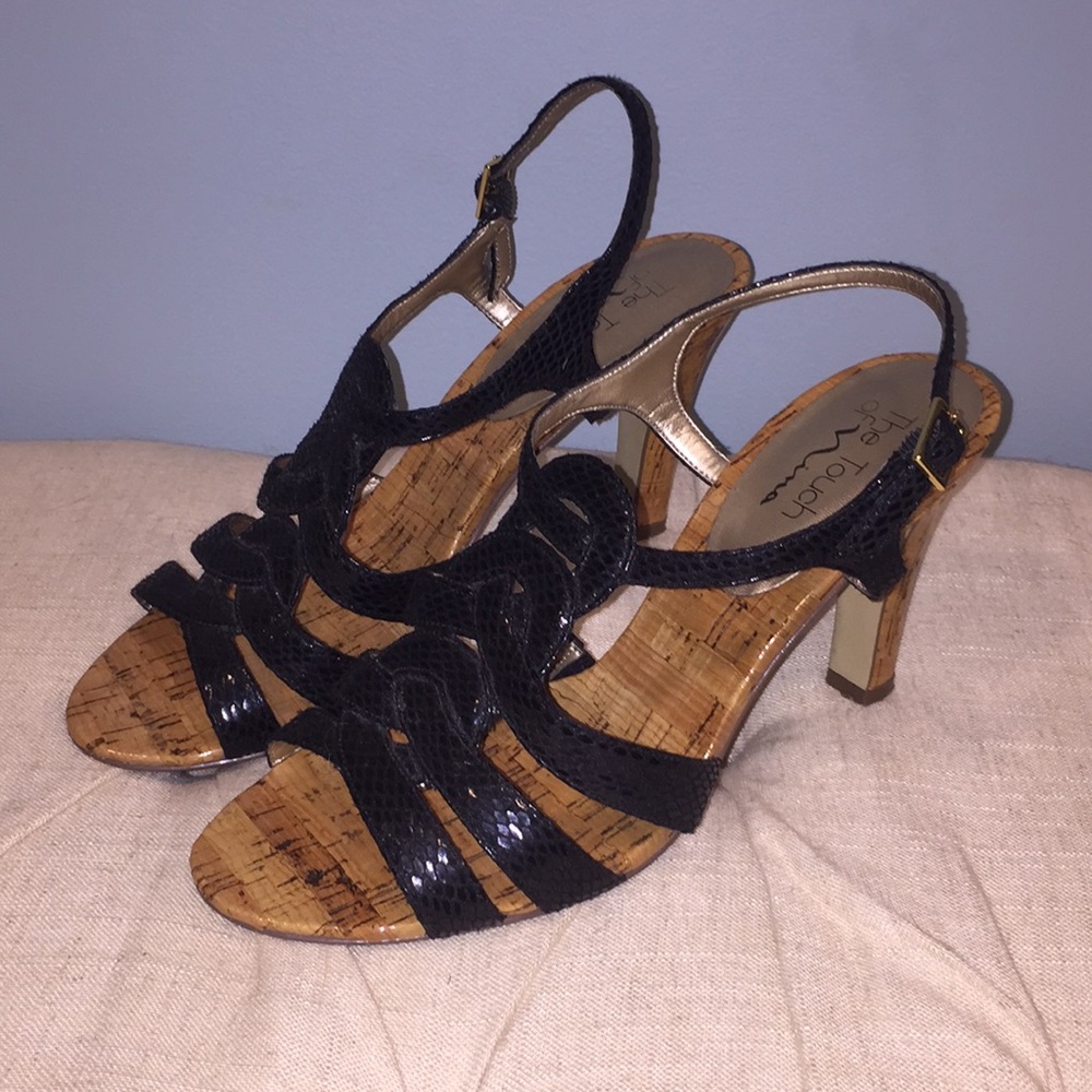 Nina black strap heels size 9!